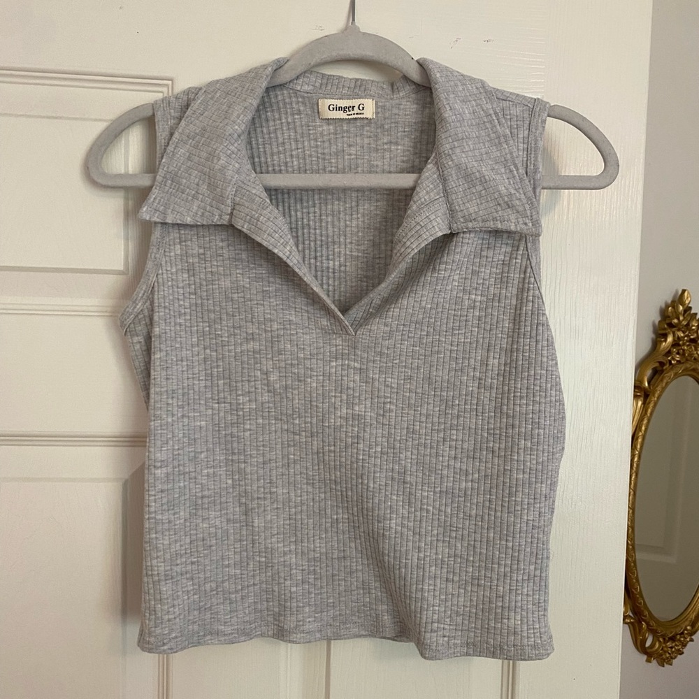 Ginger G Sleeveless & Collared Grey Blouse